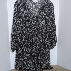 Black and White Floral Top